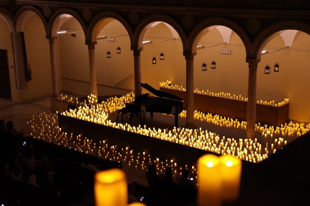 Milano: concerti Candlelight, la musica classica a lume di candela