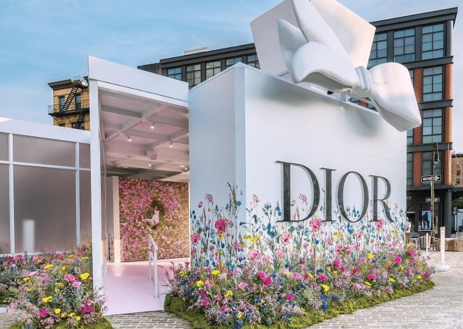 Milano, Dior: in arrivo il pop-up Millefiori Garden del nuovo Miss Dior