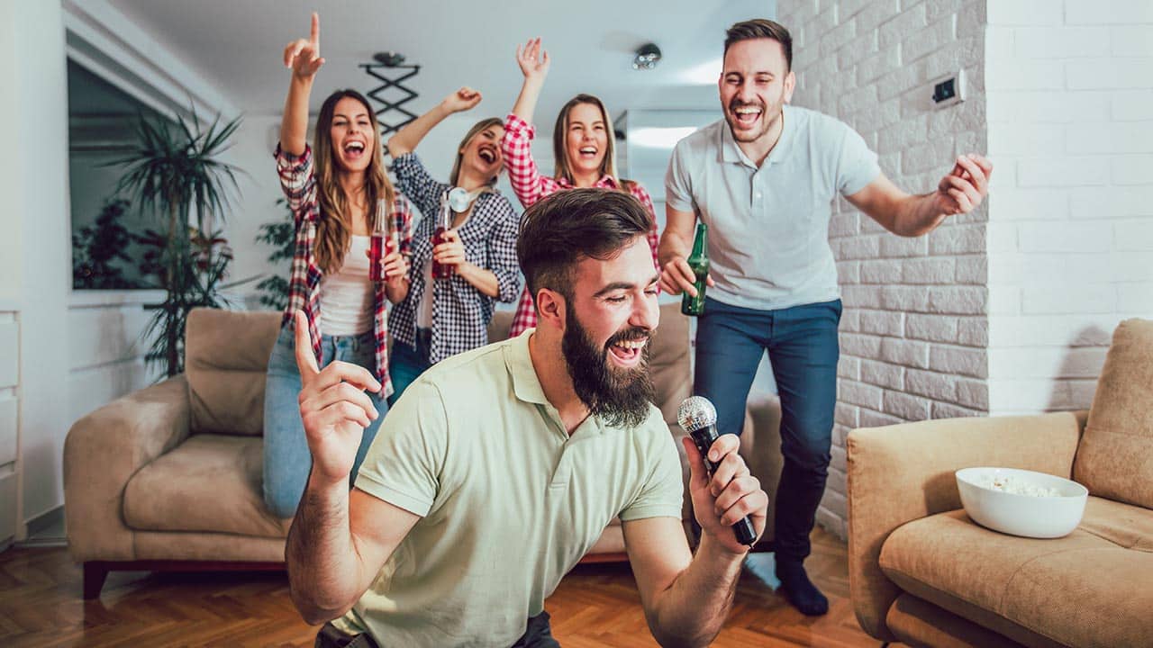 Giochi da fare a Capodanno: Karaoke