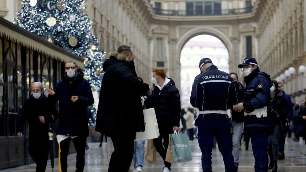 Cambi di colore in arrivo il 31 gennaio, Lombardia sarà in zona gialla o arancione