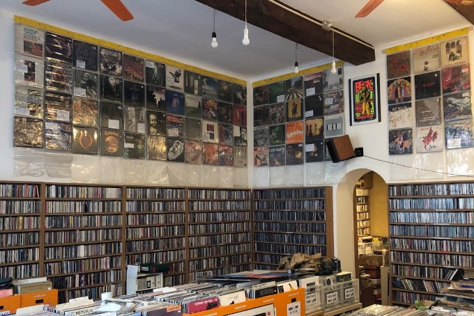 negozi di musica a Milano dischi volanti
