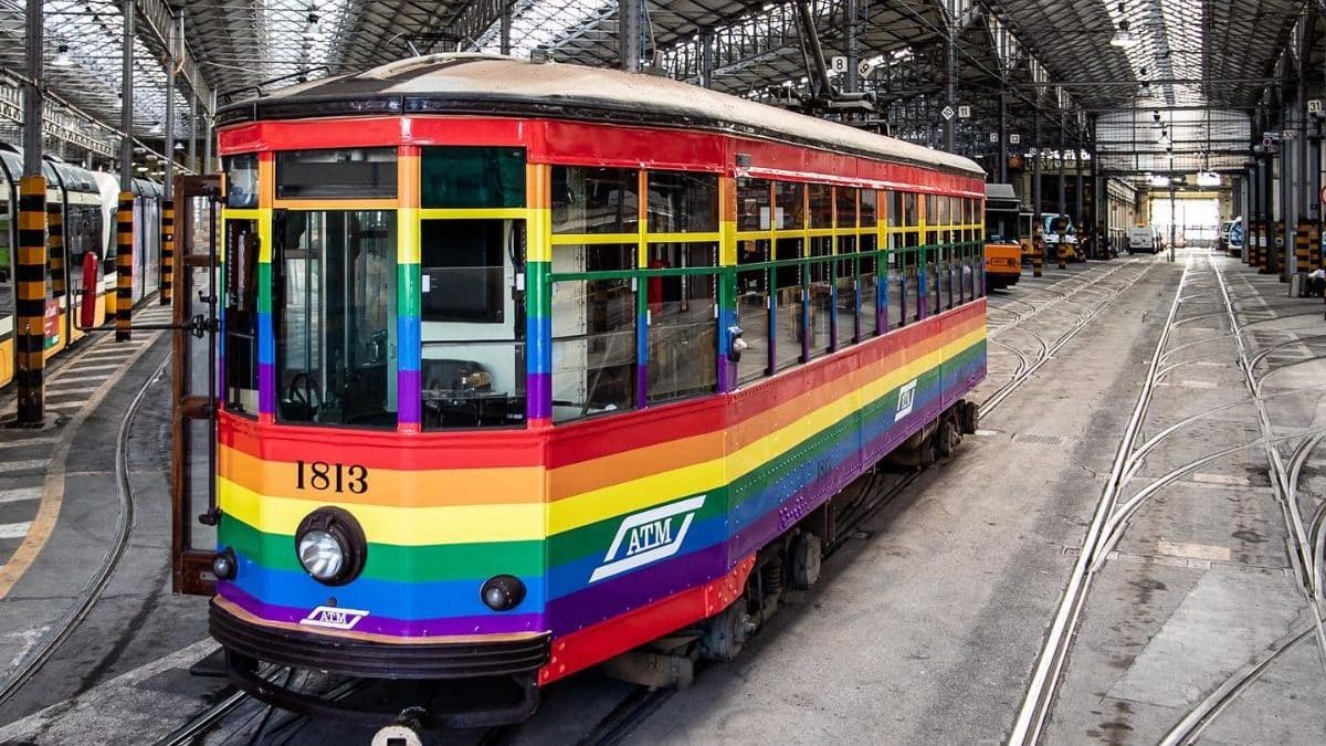 Tram arcobaleno Milano -