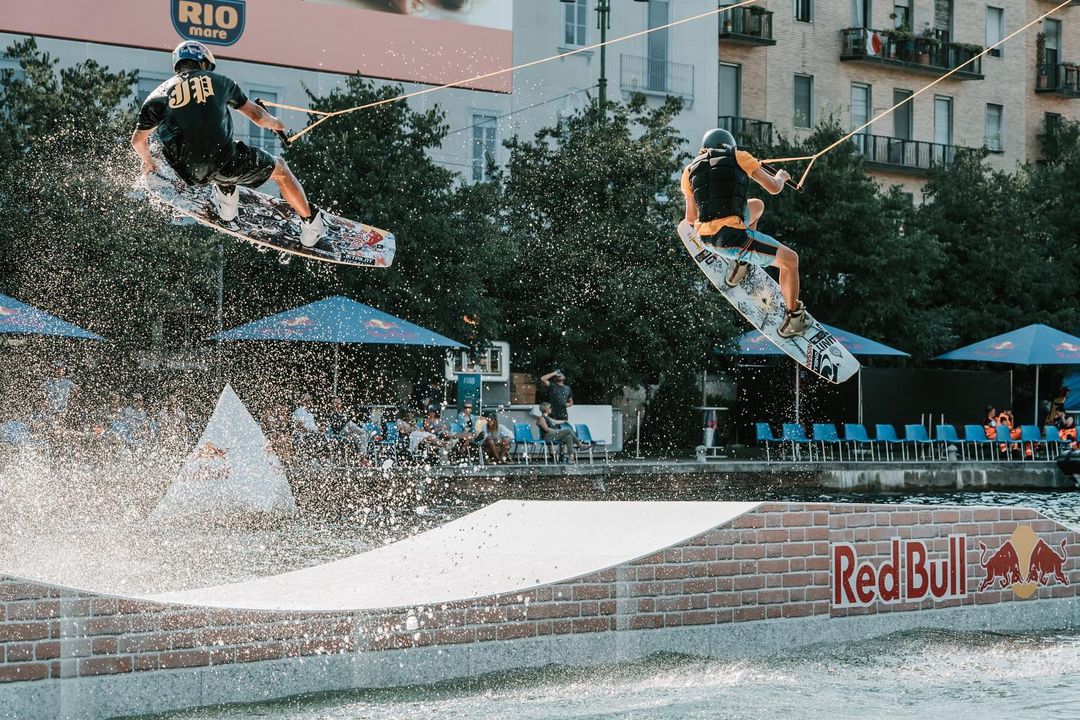 Ad agosto torna lo spettacolo del wakeboard a Milano