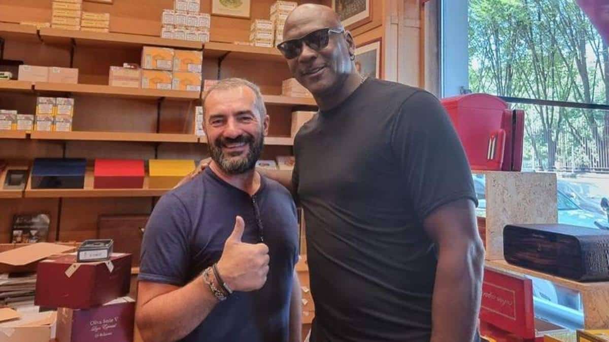 Michael Jordan è a Milano per fare shopping