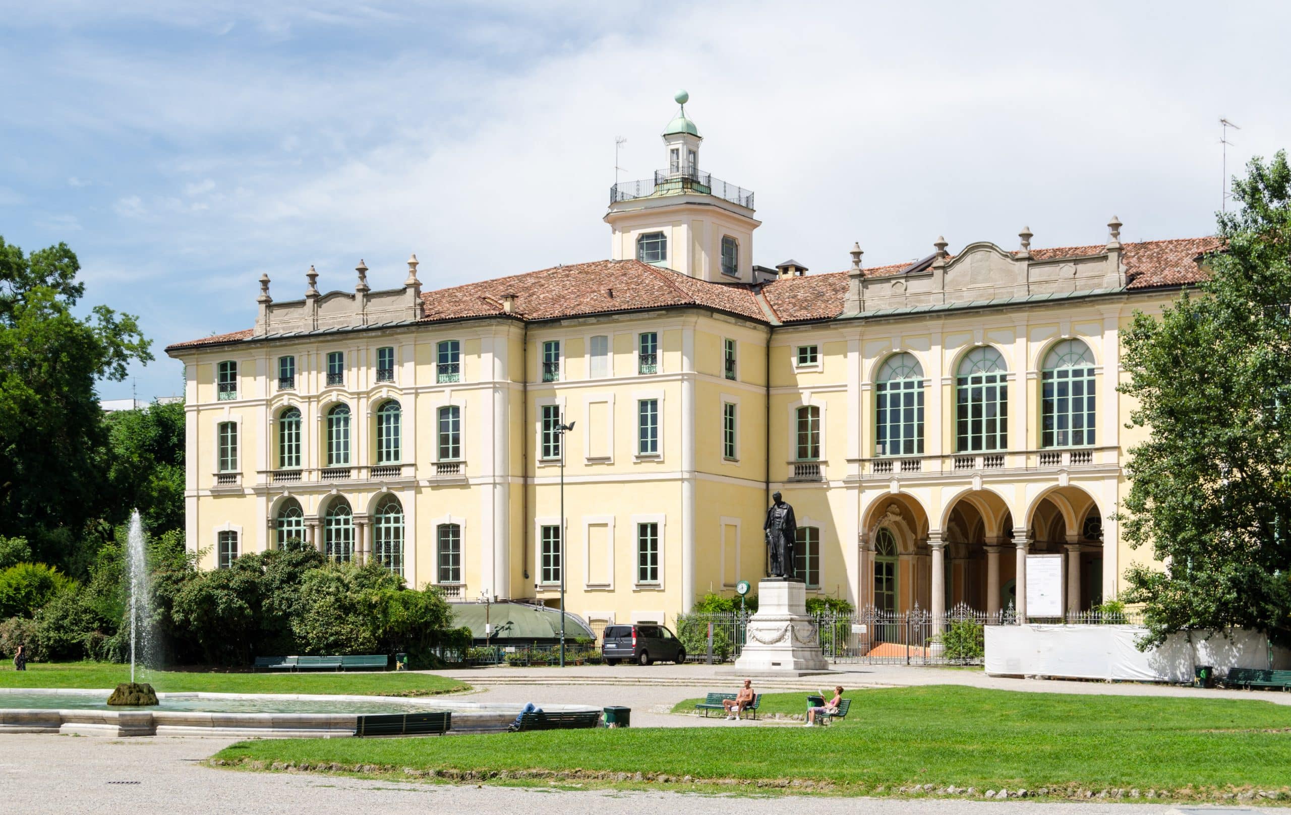 Palazzo Dugnani