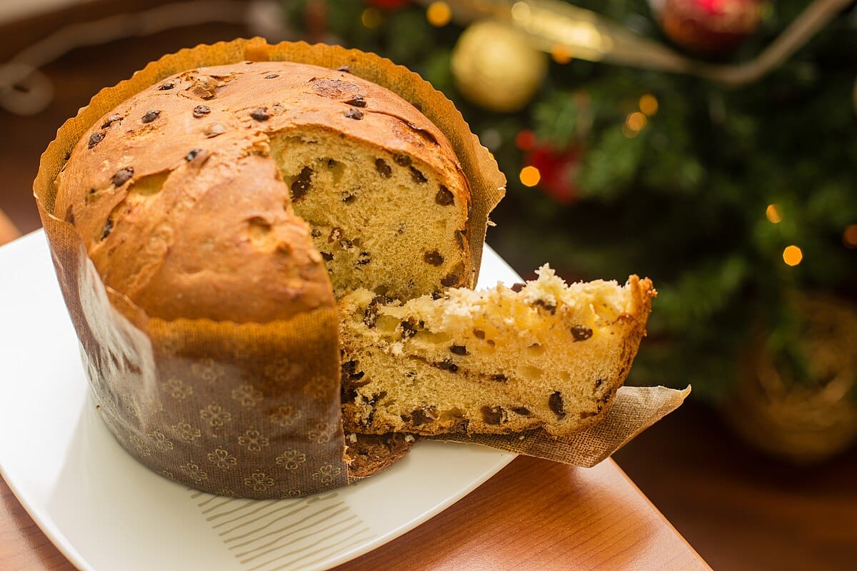 dolci tipici lombardi - Panettone