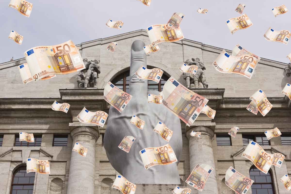 Banconote da 50 euro piovono su Piazza Affari