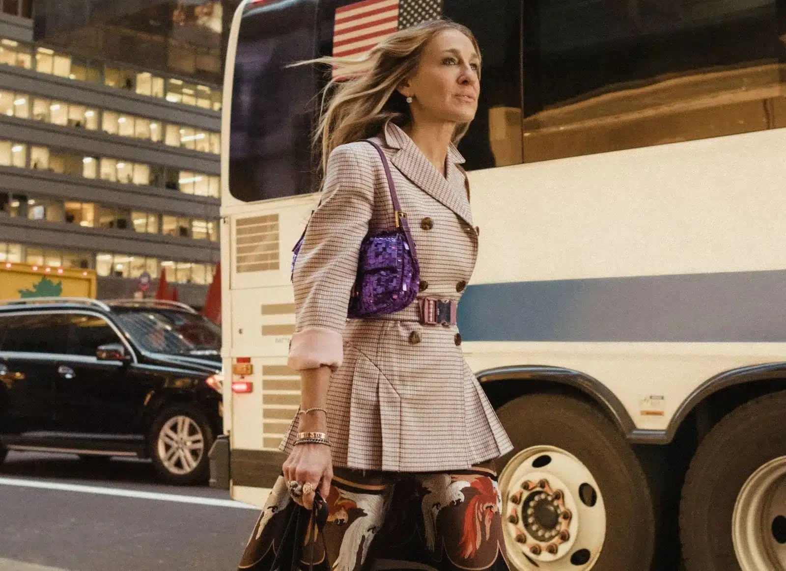 Milano Fashion Week 2023: Fendi rende di nuovo virale la it-bag