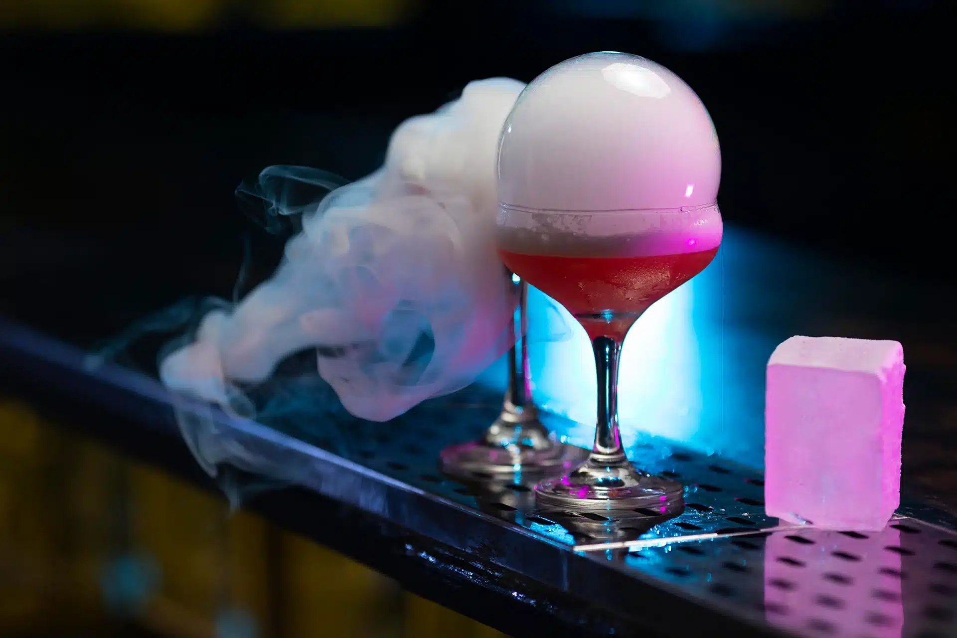 Cocktail molecolari a Milano: le nostre proposte Cool