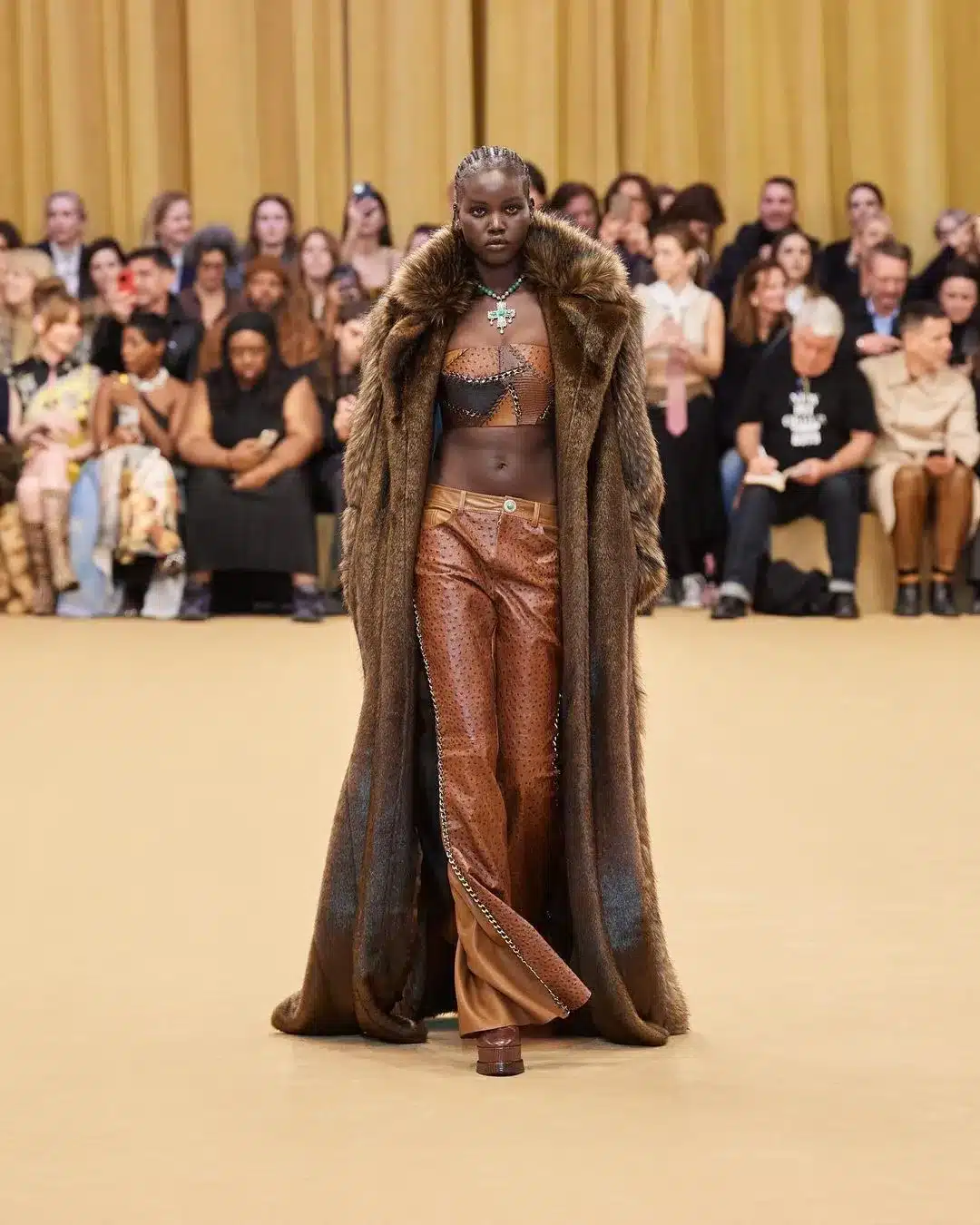 fashion week primo giorno