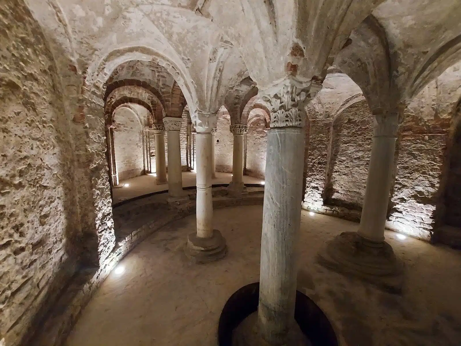 Milano sotterranea: 5 cripte perfette per una gita fuori dagli schemi