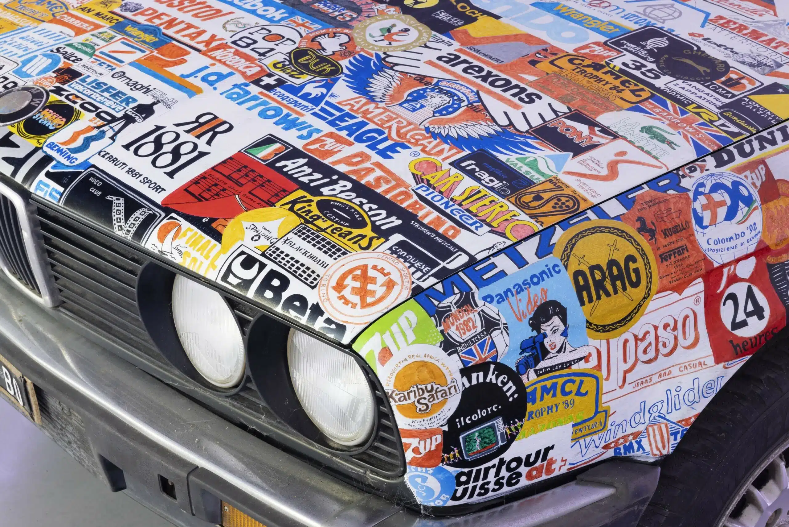 Milano Art Week 2023: le auto di Flavio Favelli aprono la settimana