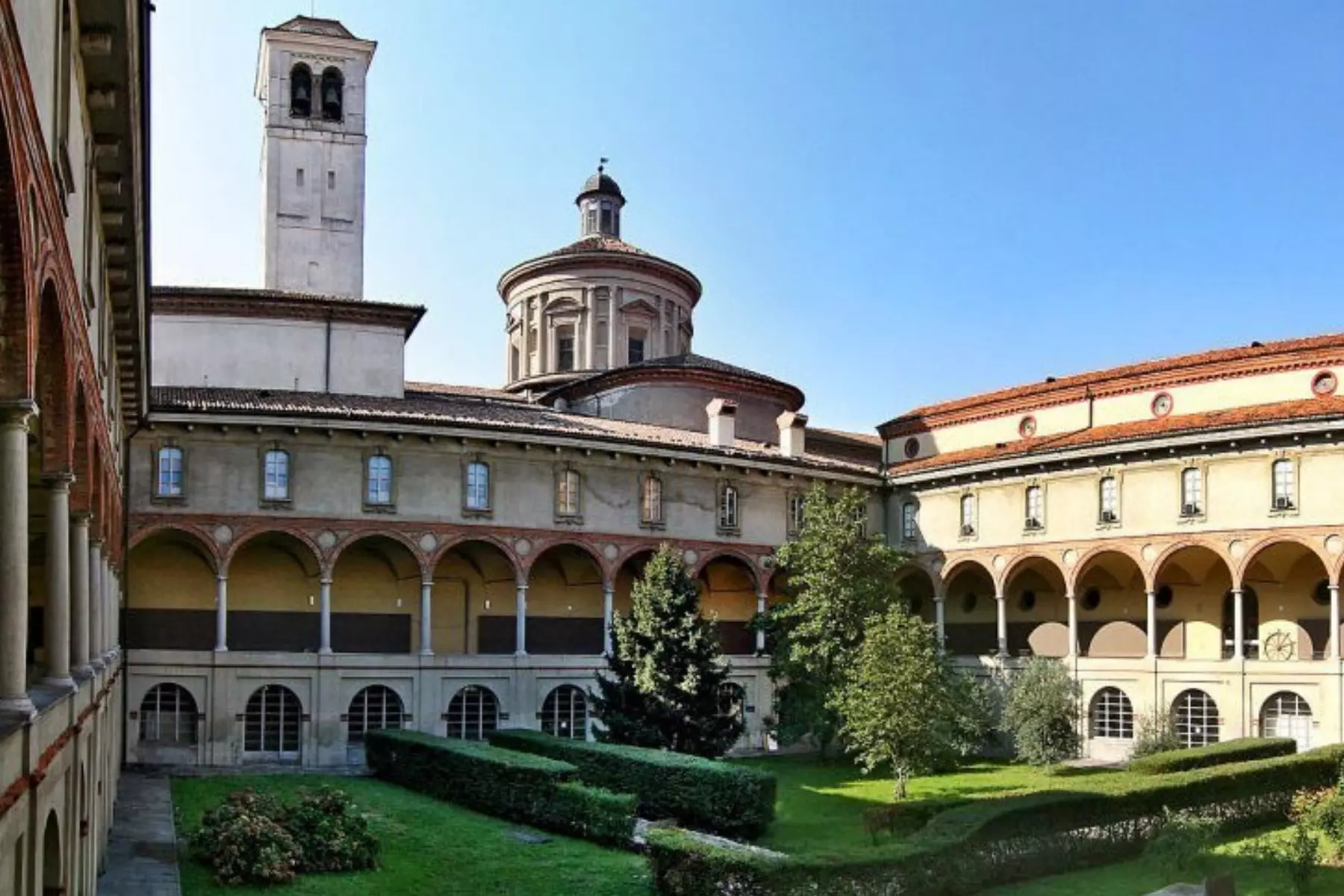 mostre milano 2