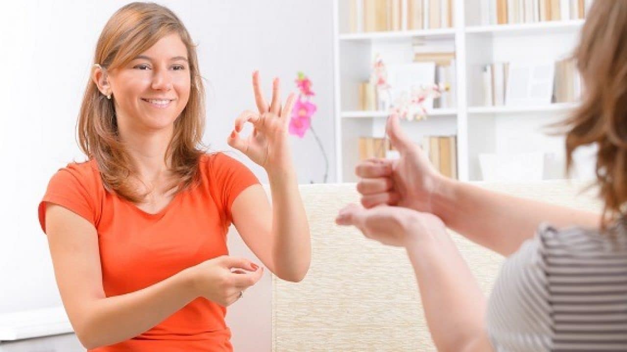 Laurea in lingua dei segni: l’Università Bicocca di Milano è prima in Lombardia