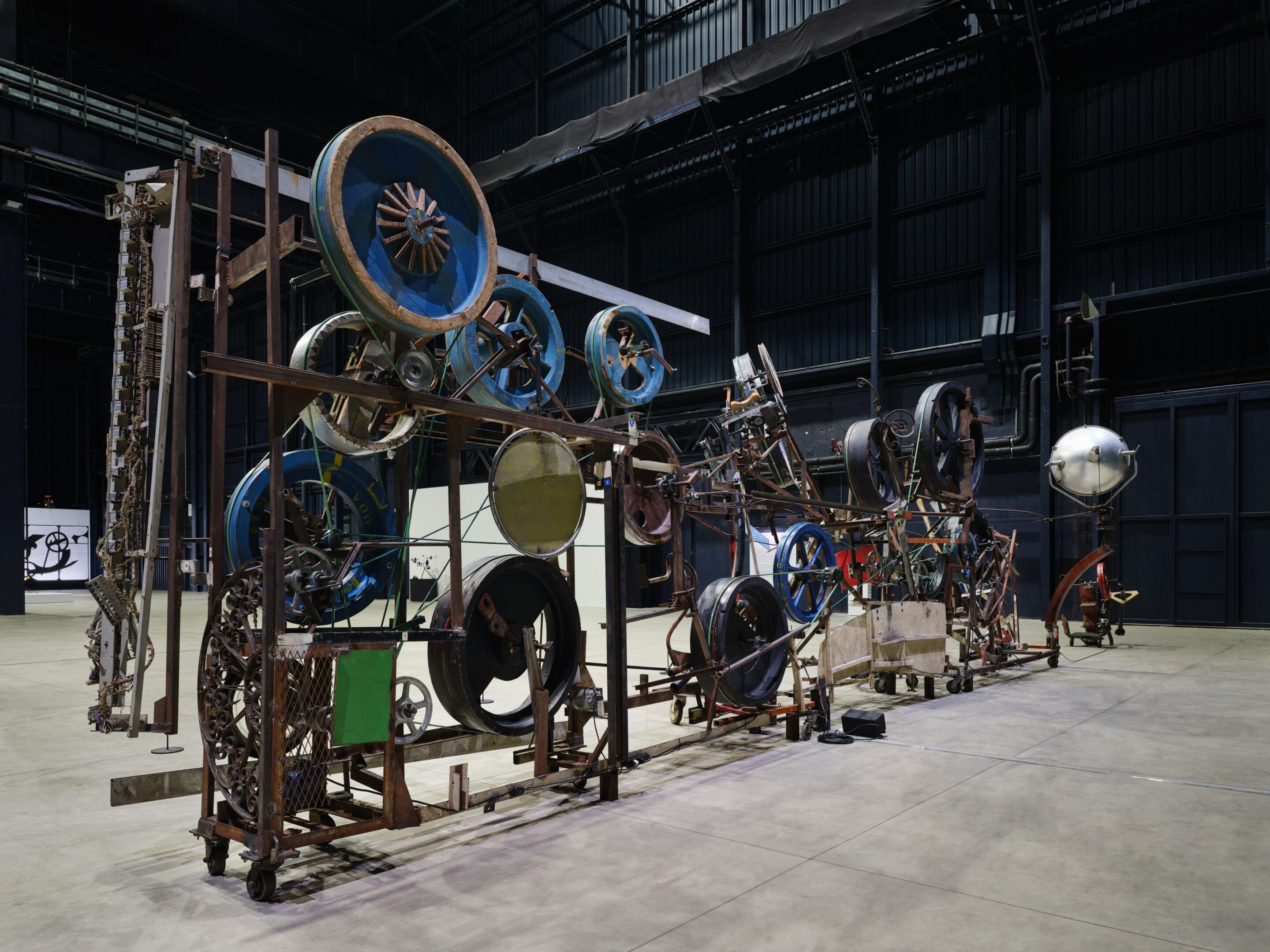 JEAN TINGUELY RITORNA ALL'HANGAR BICOCCA DI MILANO