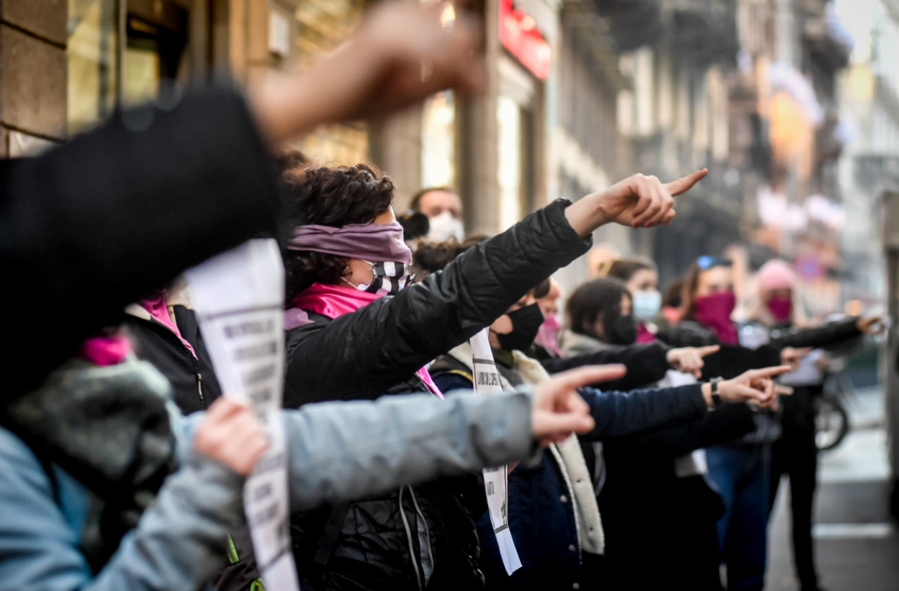 Manifestazione contro Alberto Genovese