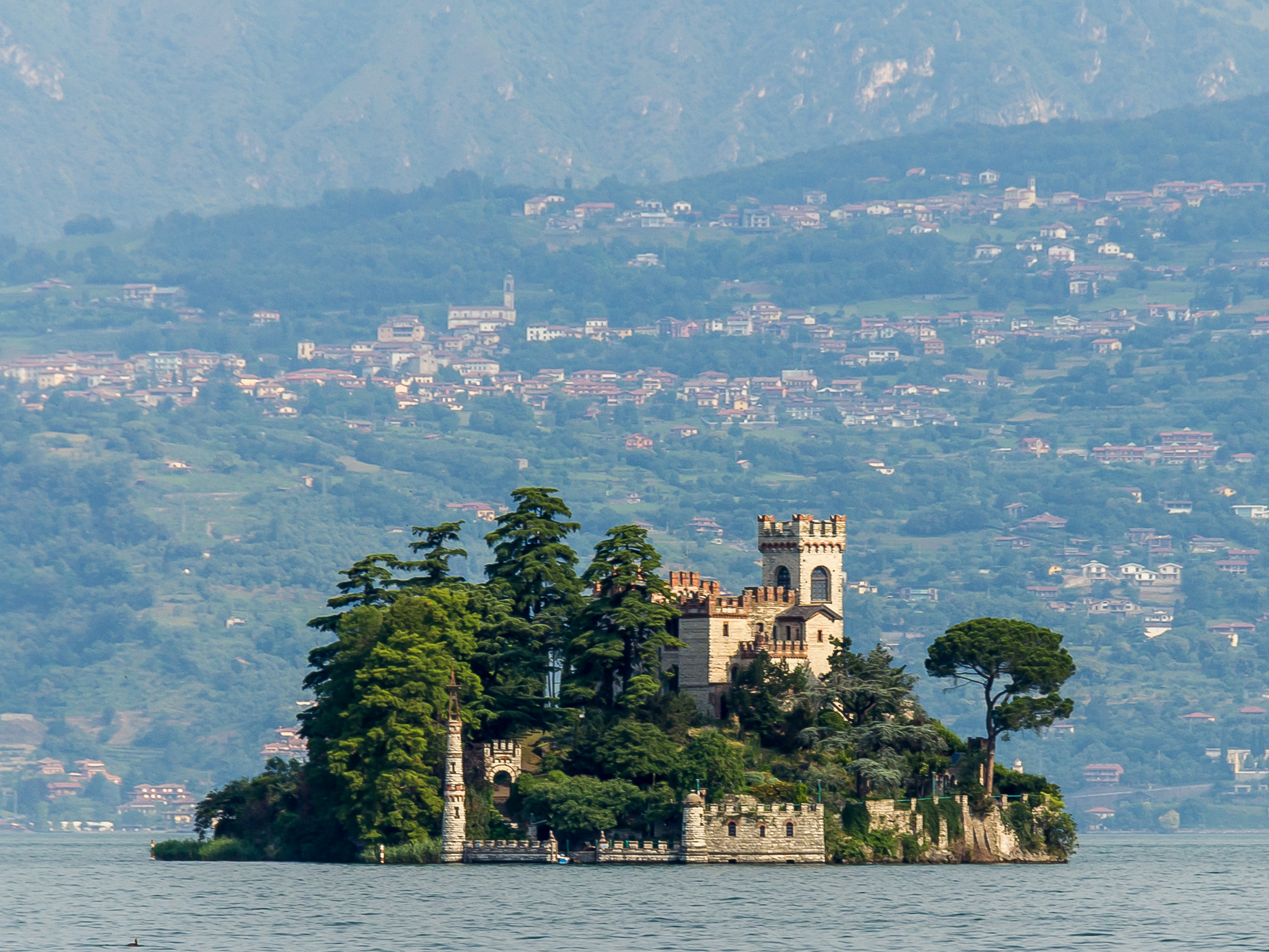 Isola di Loreto, Lago d'Iseo