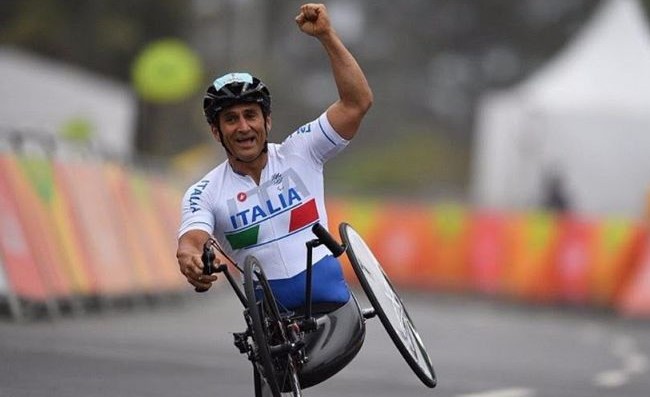 Le condizioni di Alex Zanardi in migliorament