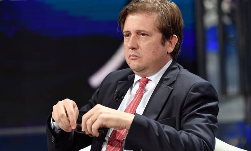 Sileri ritiene il vaccino "obbligatorio"