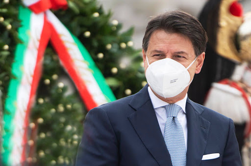 Conferenza stampa di Conte alle 20:15