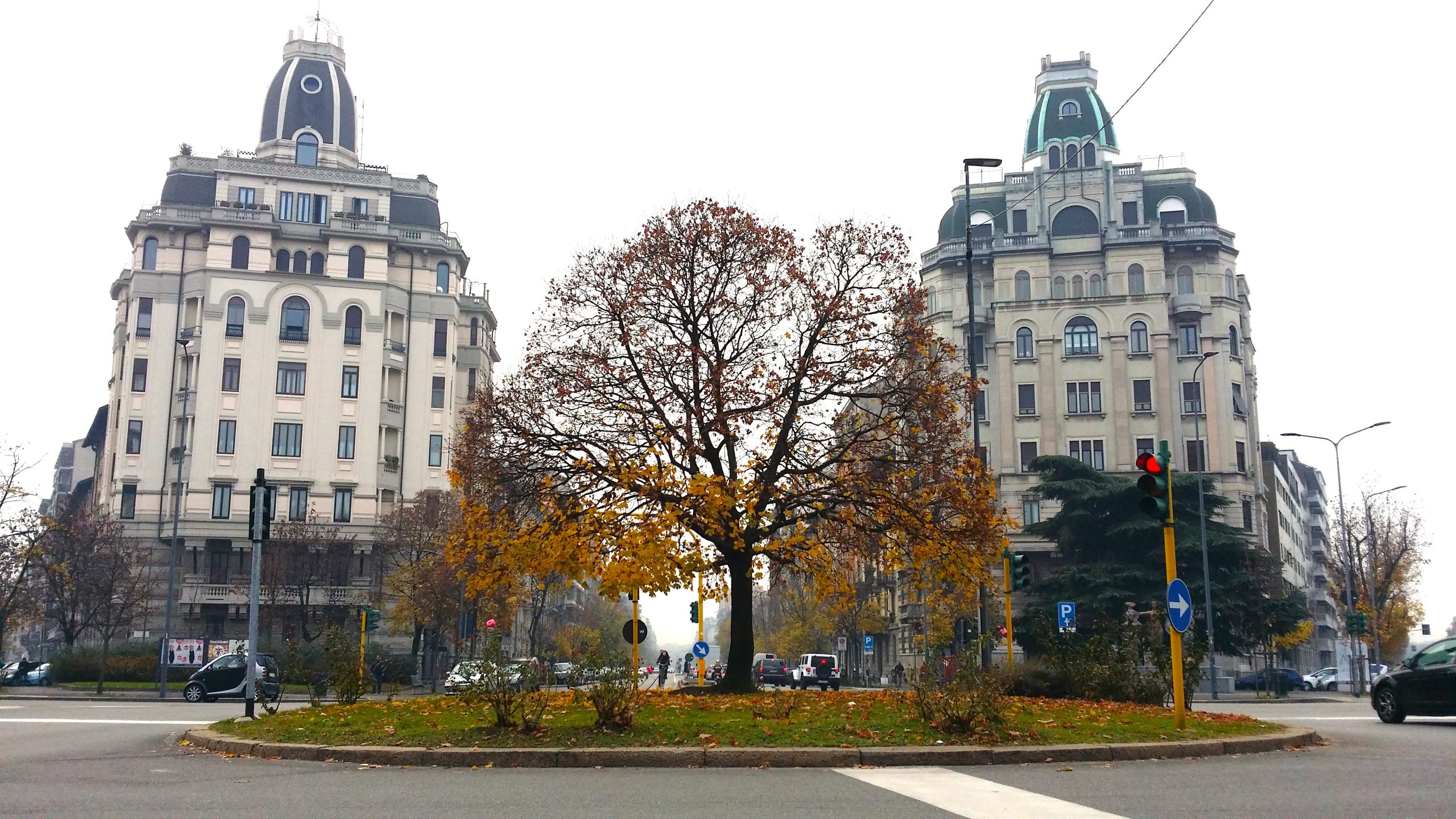 palazzi gemelli diversi milano