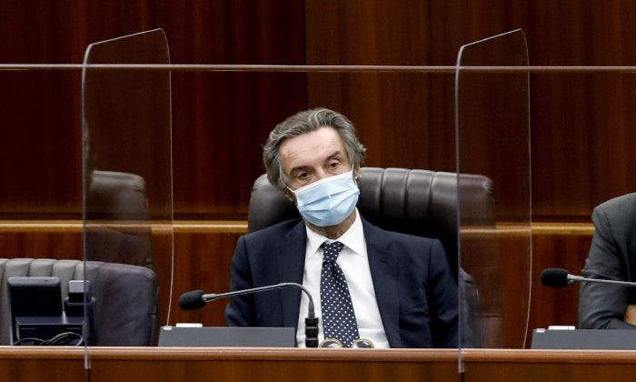 Sommando la settimana in lockdown a quella corrente, trascorsa in zona arancione, la Lombardia avrebbe potuto fare il suo ingresso in zona gialla già il 31 gennaio.