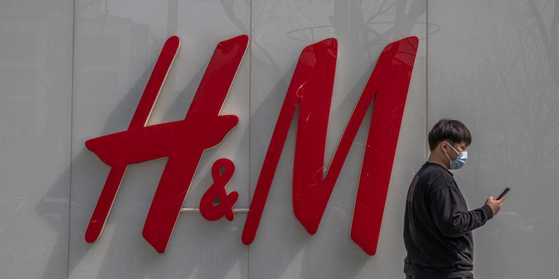Cina contro h&m nike