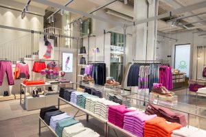 Store Benetton Milano On Canvas