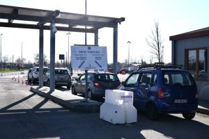 Milano: vaccini drive