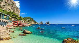 Vacanze Estate 2021: Ecco le mete più cercare su booking.com