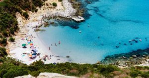 Sardegna zona arancione, ma l'isola resta blindata: niente seconde case