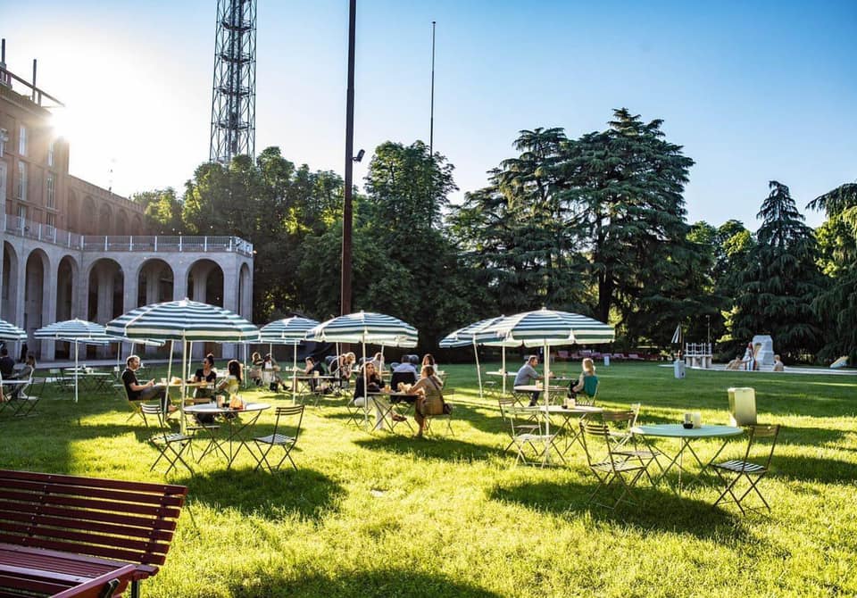 Viale Emilio Alemagna, 6, 20121
