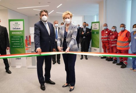 milano hub vaccini covid Unipol
