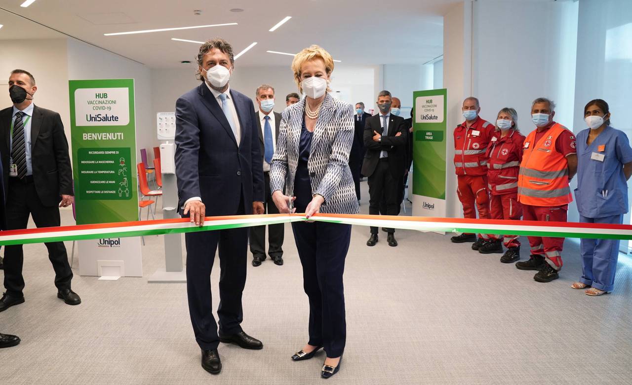 milano hub vaccini covid Unipol