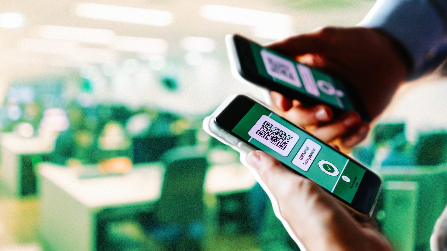Green pass obbligatorio, la sospensione dei lavoratori senza certificazione rimossa dal decreto