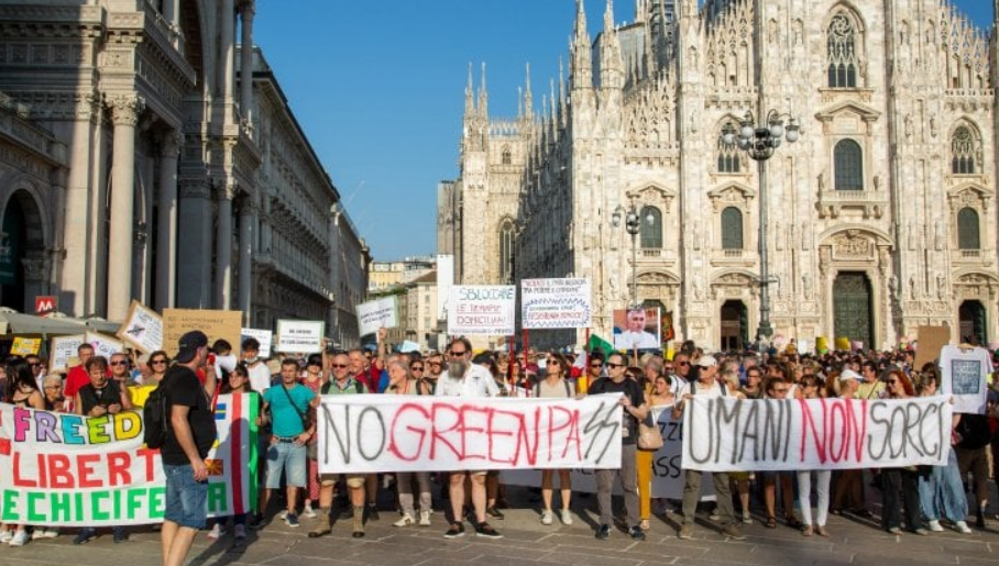 cortei novax milano