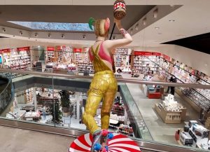 Fuori Salone 2021: la Feltrinelli ci porta nelle atmosfere di Dostoevskij
