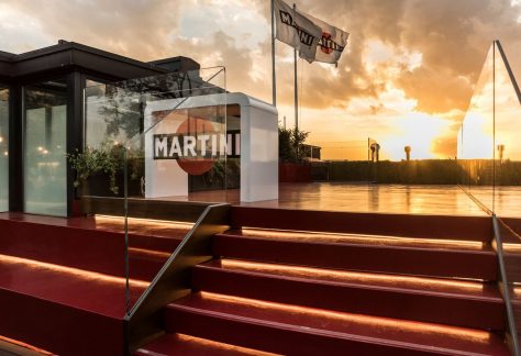 Scopriamo i luoghi più iconici di Milano : ecco la Terrazza Martini