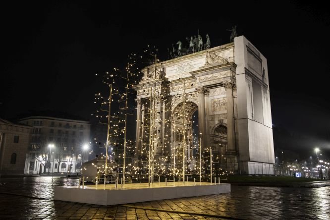 Albero di Natale Piazza Sempione