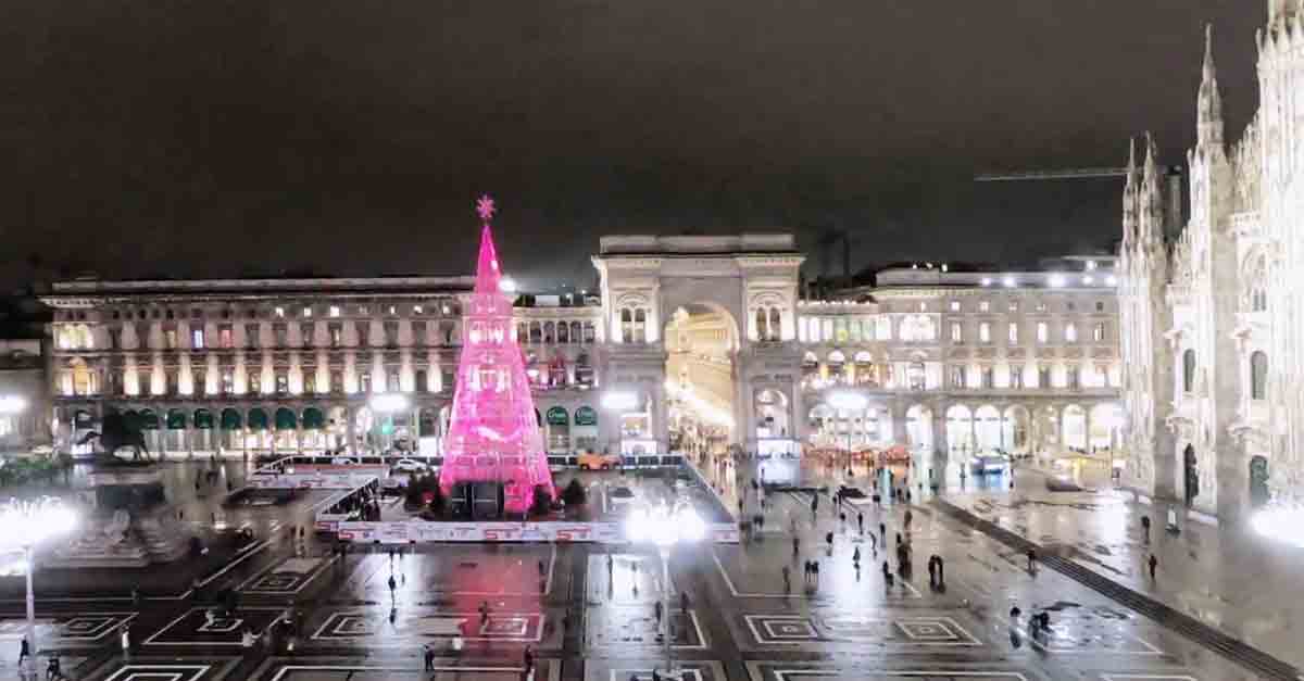 Accensione Albero di Natale in Piazza Duomo, sabato 4 dicembre