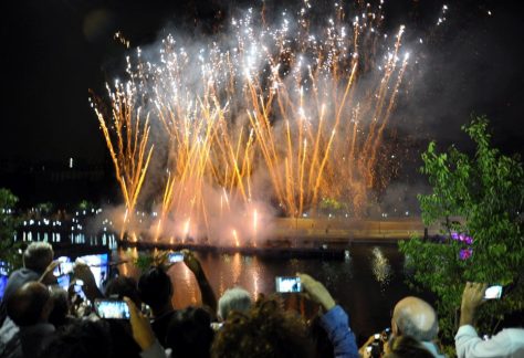 Capodanno a Milano, vietati i botti di fine anno