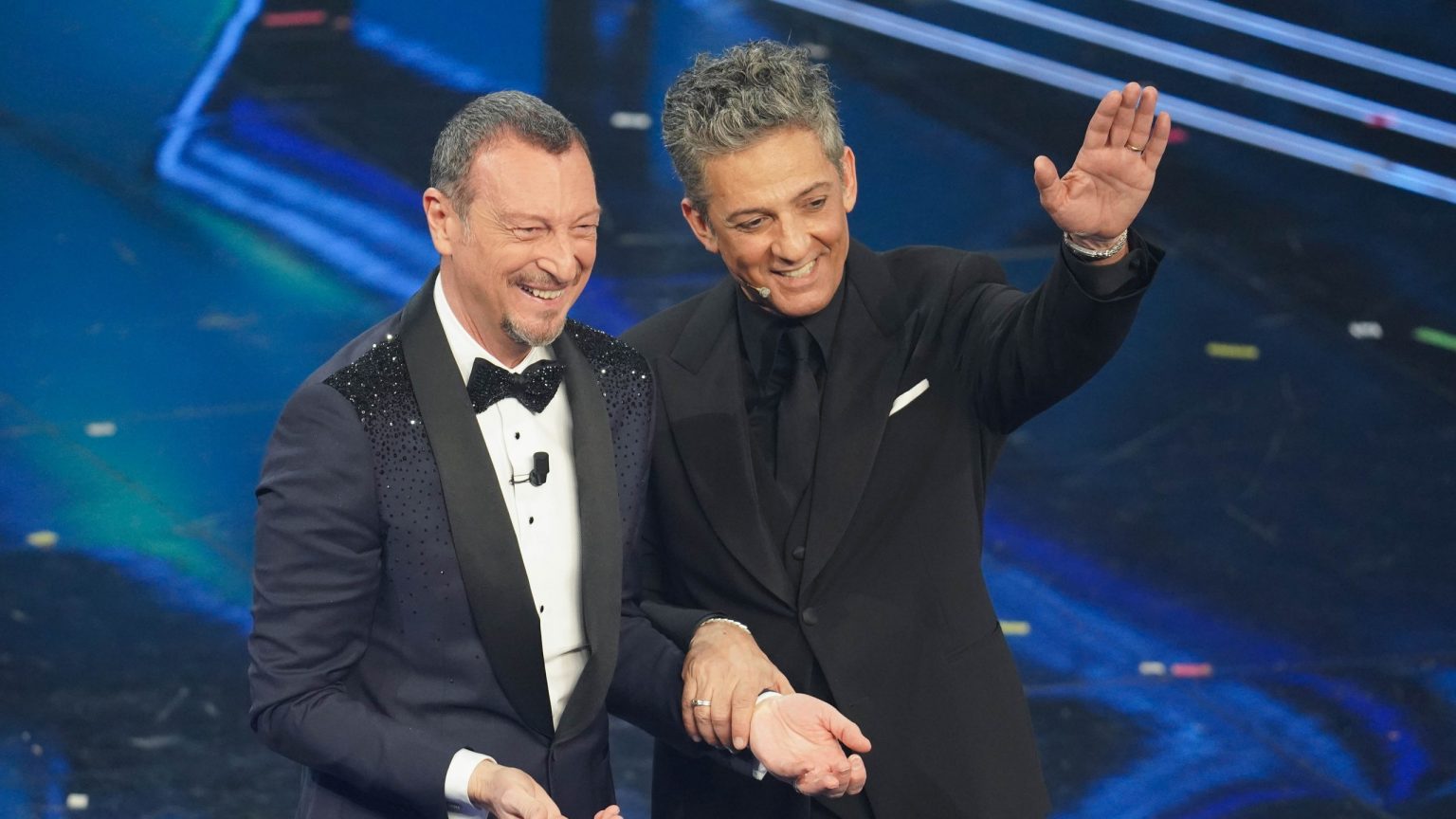 Sanremo 2022: da Gianni Morandi ad Aka7Even, CHI svela i nomi dei primi 16 cantanti big in gara