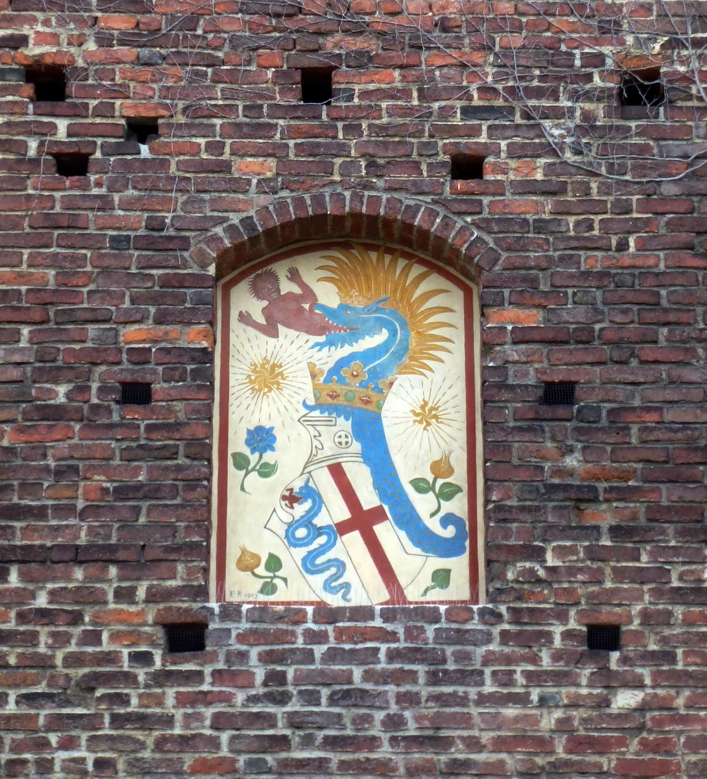 Leggende di Milano: il serpente del Castello Sforzesco