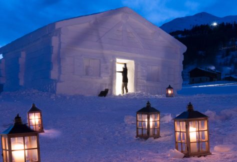 Avete mai dormito in uno chalet fatto di neve? Adesso in Lombardia è possibile