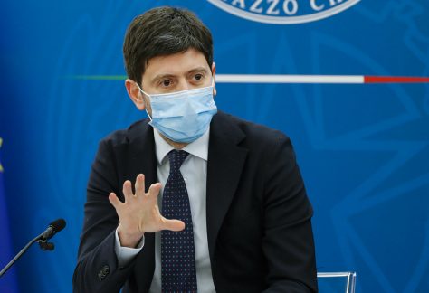 Il Ministro Speranza: "Discoteche chiuse fino al 31 gennaio"