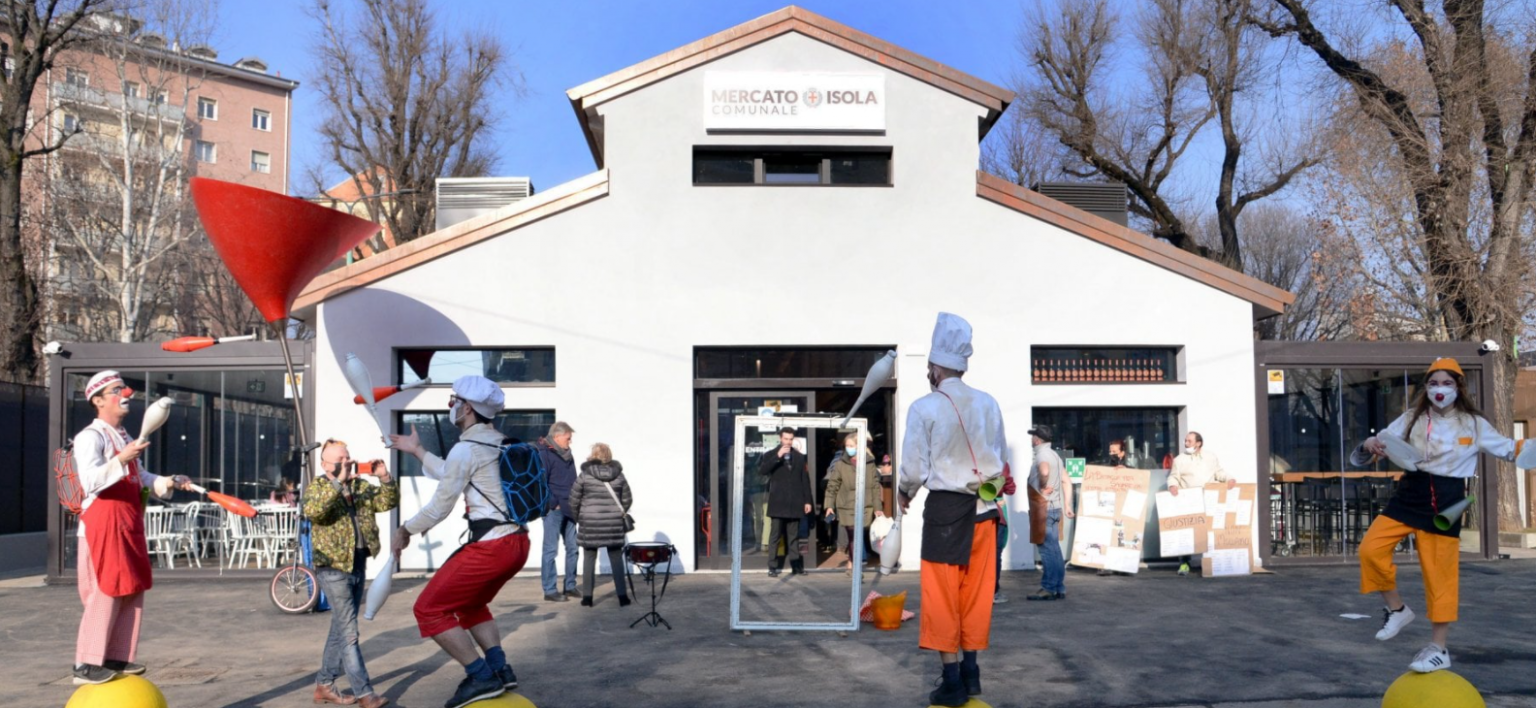 mercato comunale isola