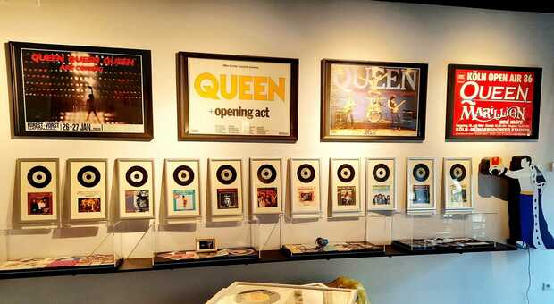 A Milano apre la prima pizzeria - musei dedicata ai Queen