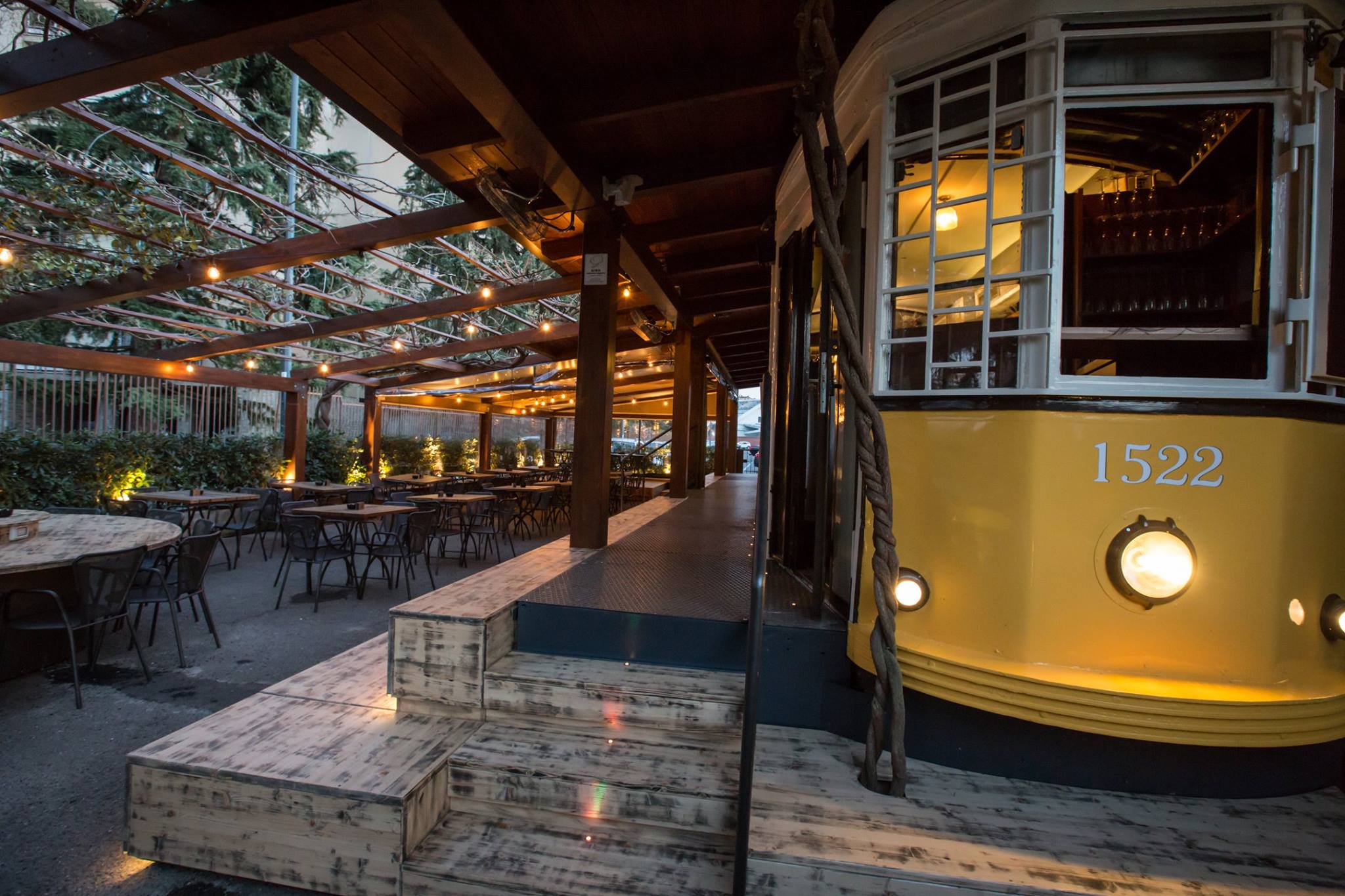 aperitivo all'aperto milano