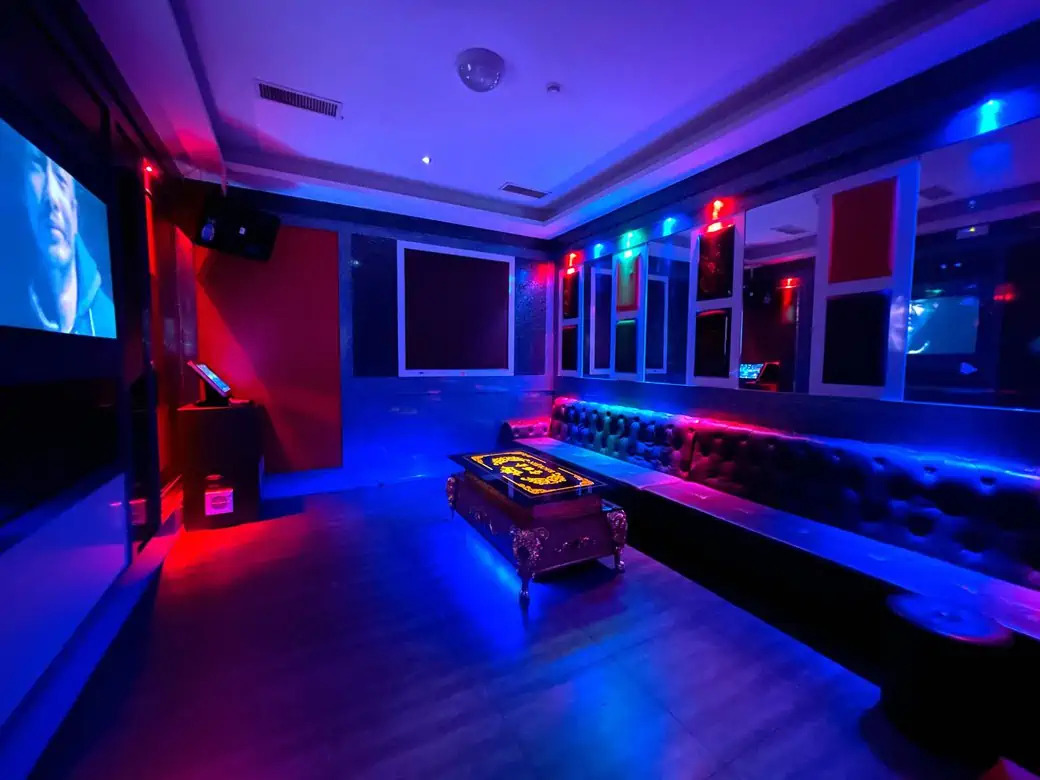 karaoke milano