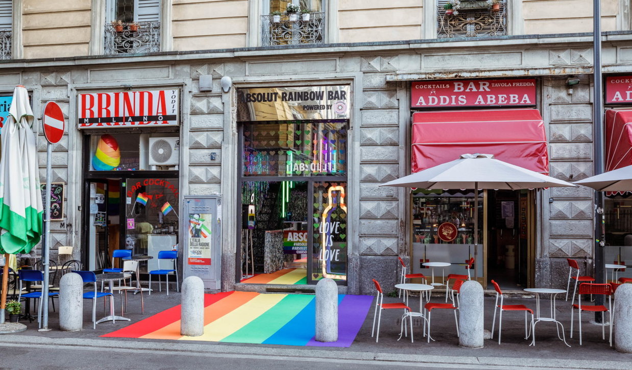 absolut vodka rainbow bar -